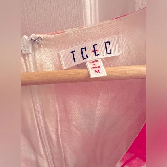 Boutique TCEC Dress - Picture 3 of 4